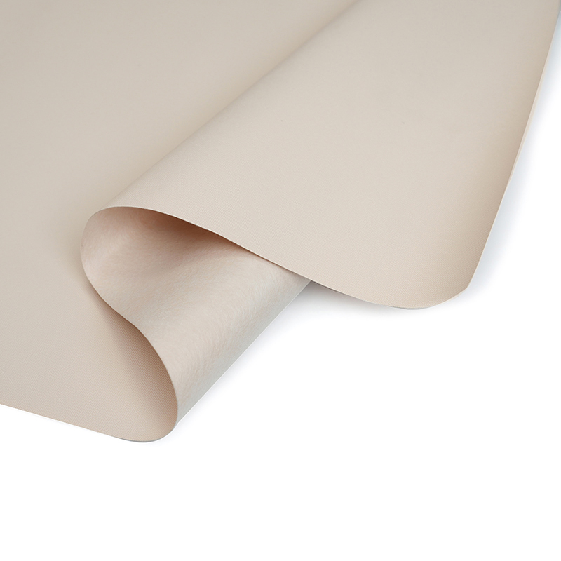 Fogpiszkáló mintázat szintetikus bőr szandálokhoz